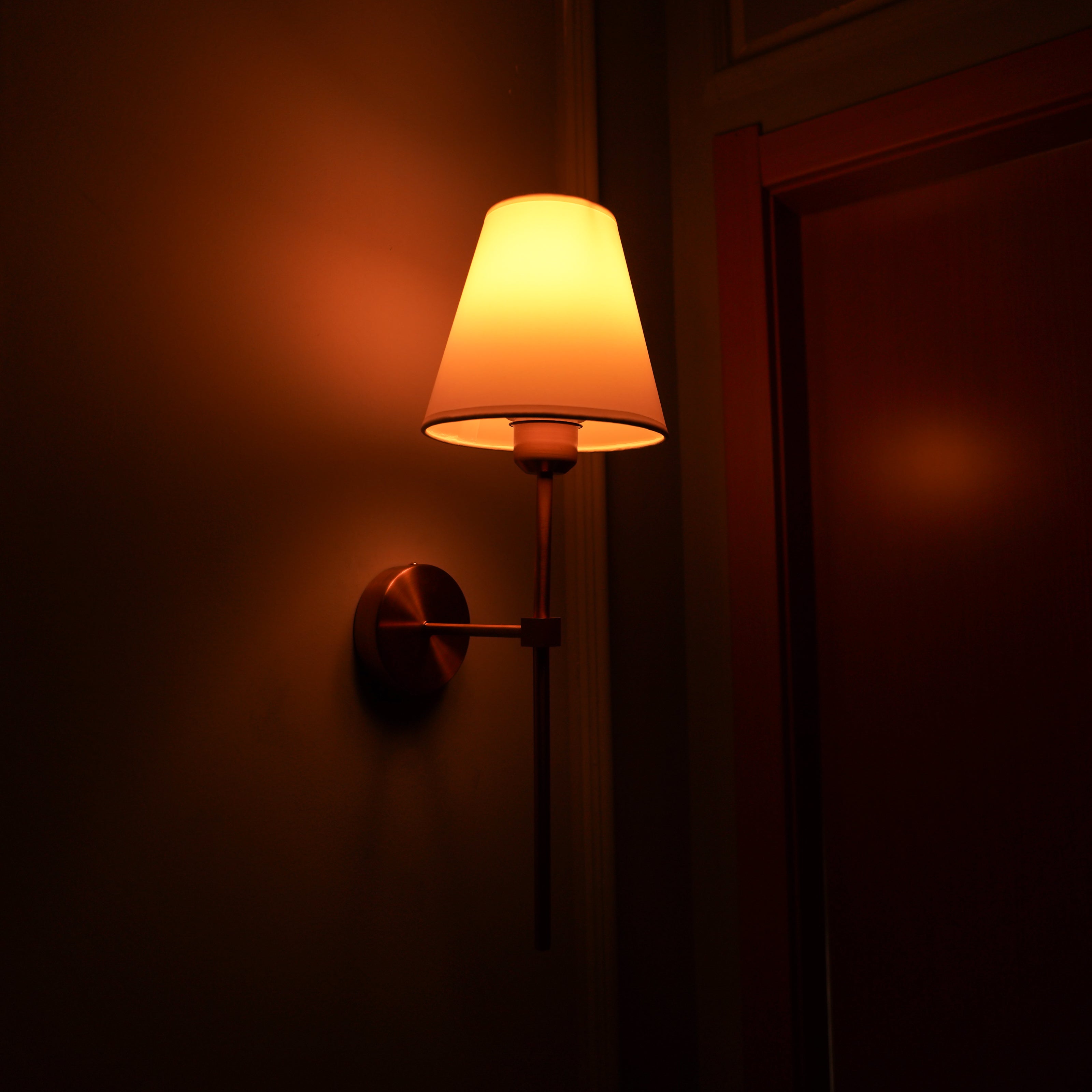 Vantari •Rechargeable  •Battery-Operated Wall Sconce(5000mah)